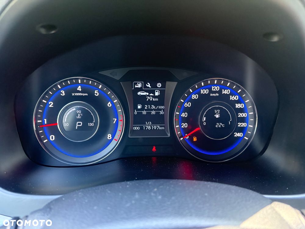 Hyundai i40 - 14