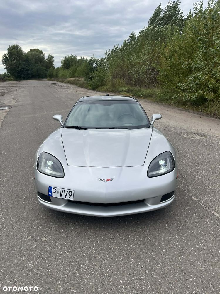 Chevrolet Corvette - 8