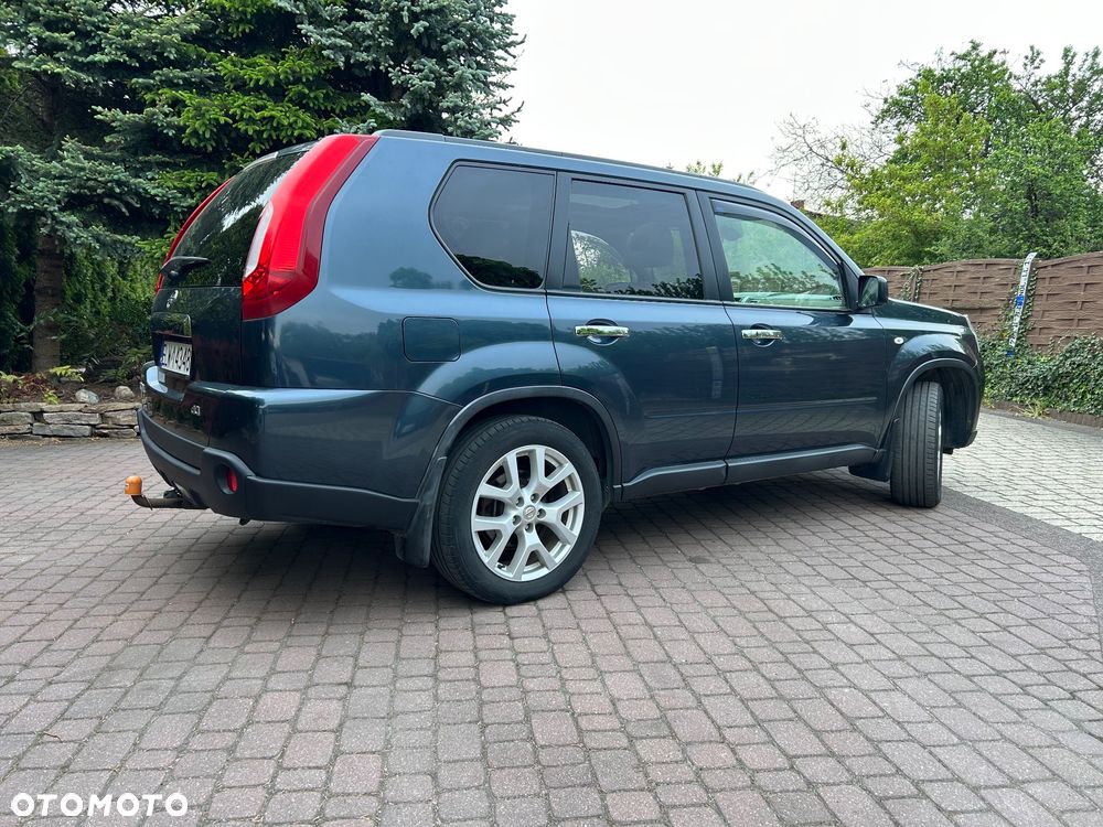 Nissan X-Trail 2.0 dCi 4x4 DPF LE - 11