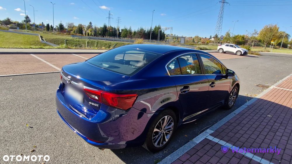Toyota Avensis 2.0 D-4D Prestige - 11