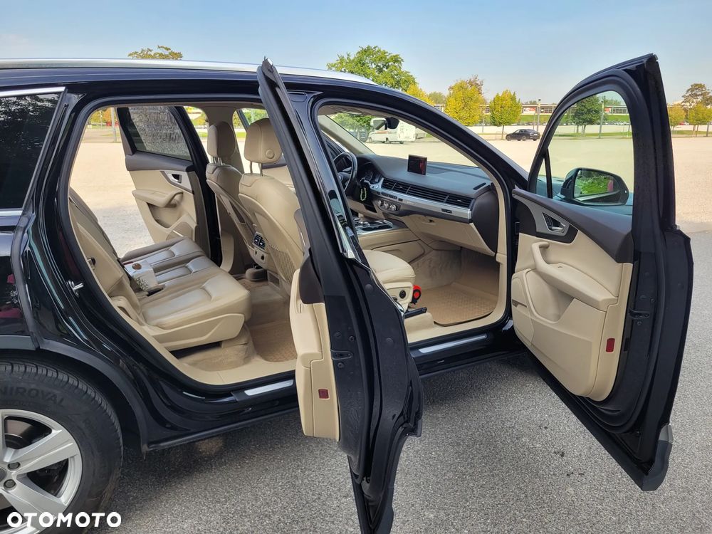 Audi Q7 - 21