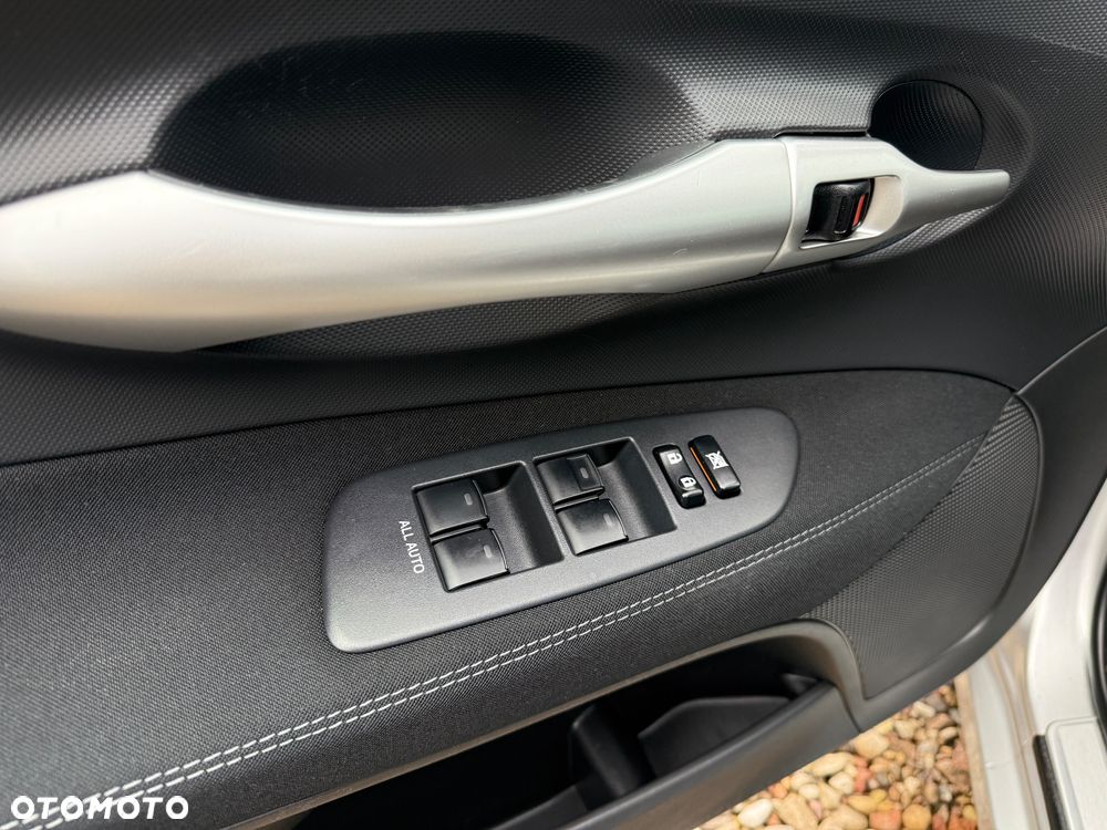 Toyota Auris 1.6 Active MS - 11