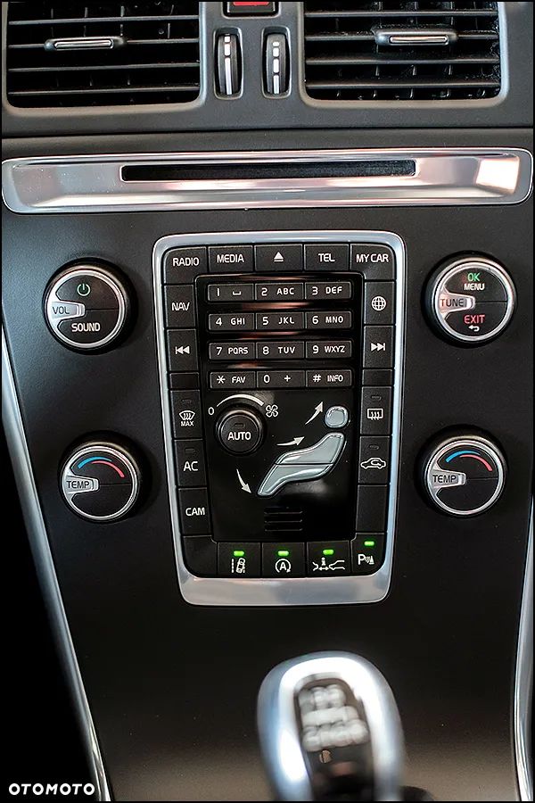 Volvo XC 60 D4 Kinetic - 23