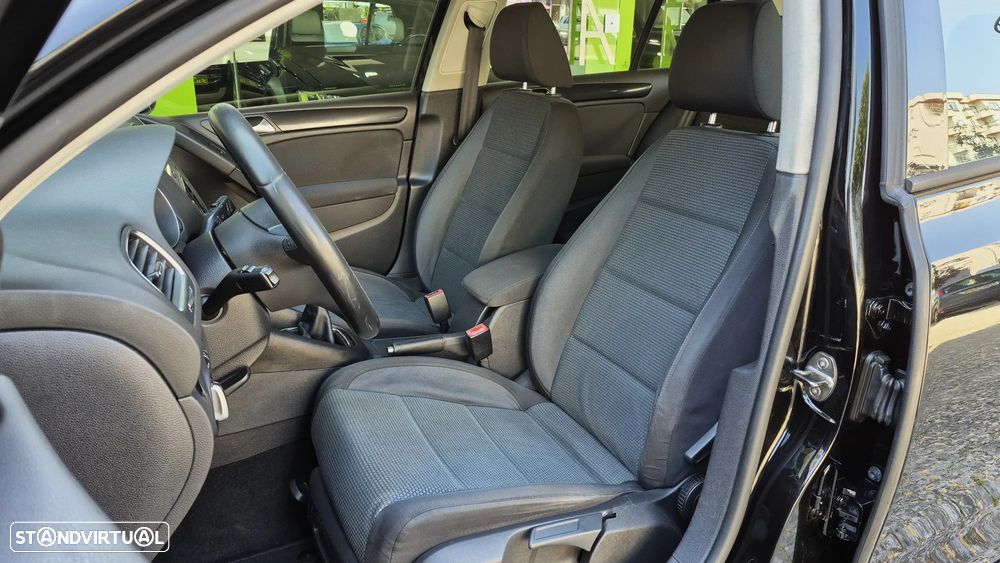 VW Golf 1.6 TDi BlueMotion Comfortline - 11