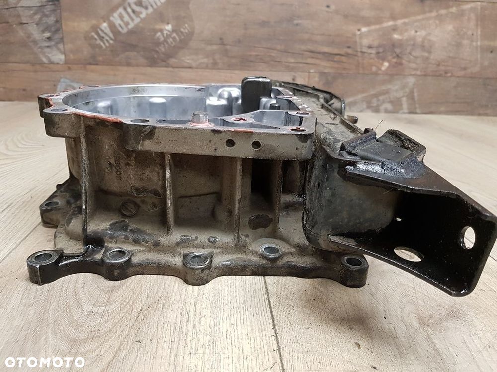 Łącznik skrzynia biegów reduktor Mitsubishi Pajero III 3,2 DID  500952 - 15