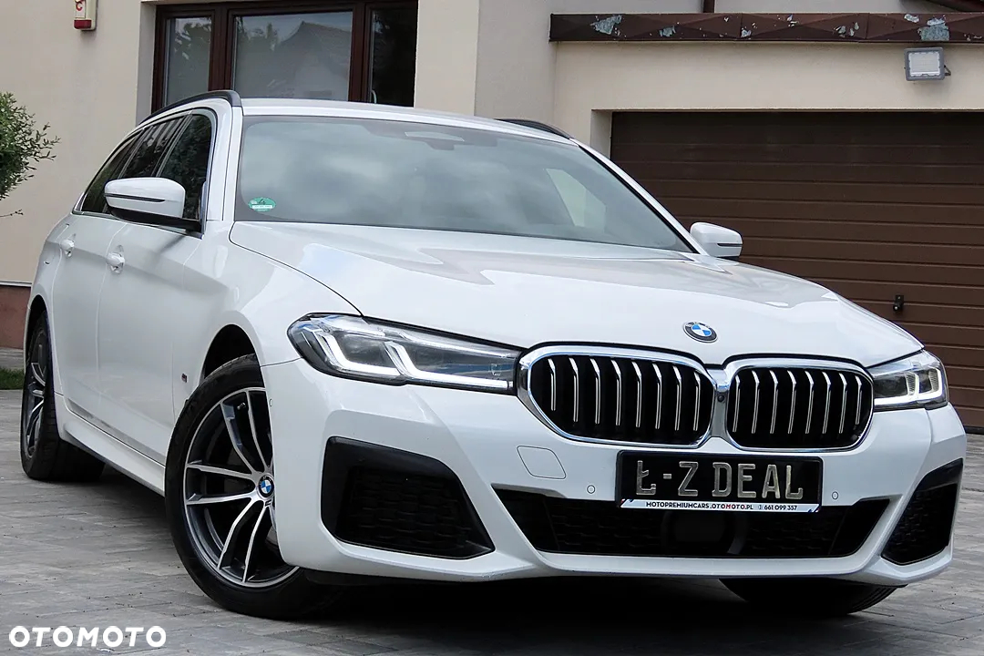 BMW Seria 5 520d xDrive Touring M Sport Edition - 4