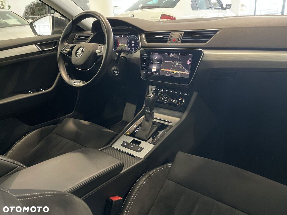 Skoda Superb 2.0 TDI SCR Style DSG - 15