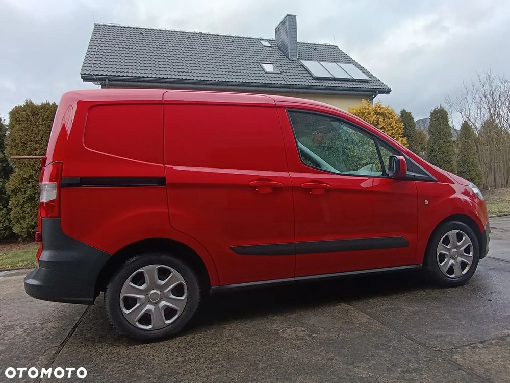 Ford Transit Courier Trend - 2