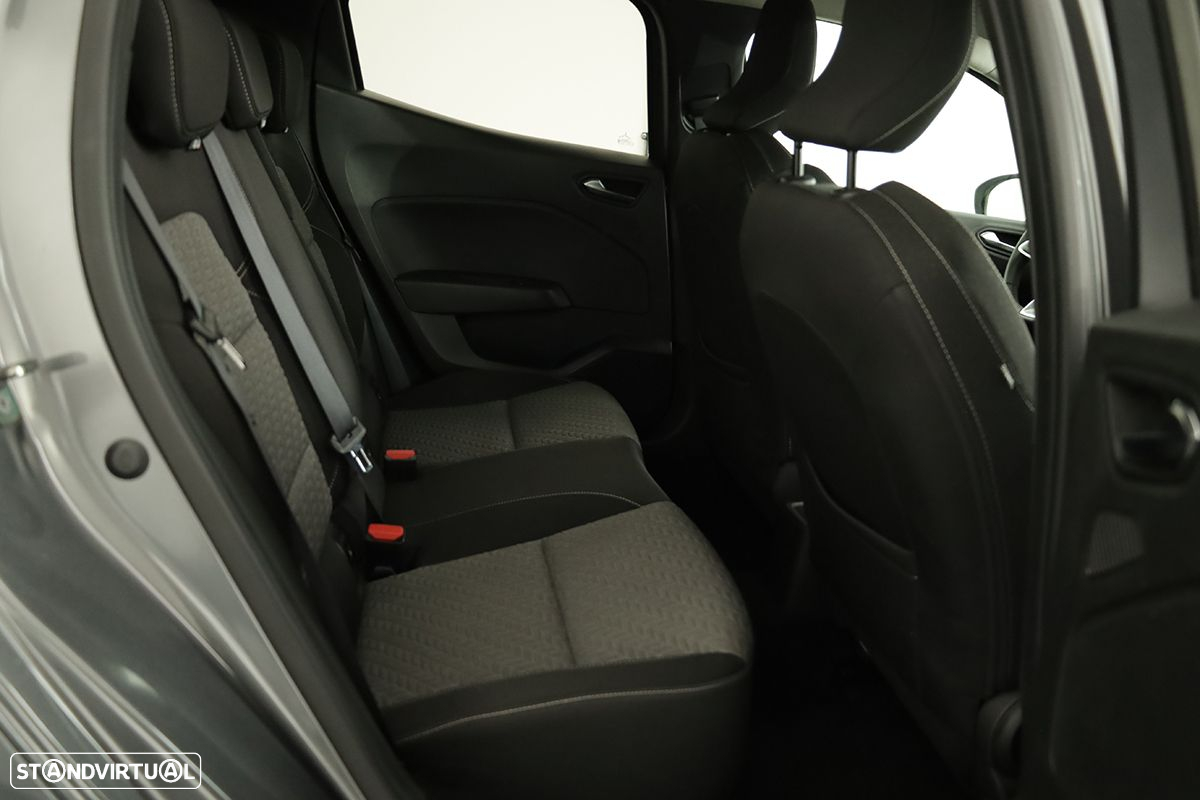 Renault Clio 1.0 TCe Evolution - 24