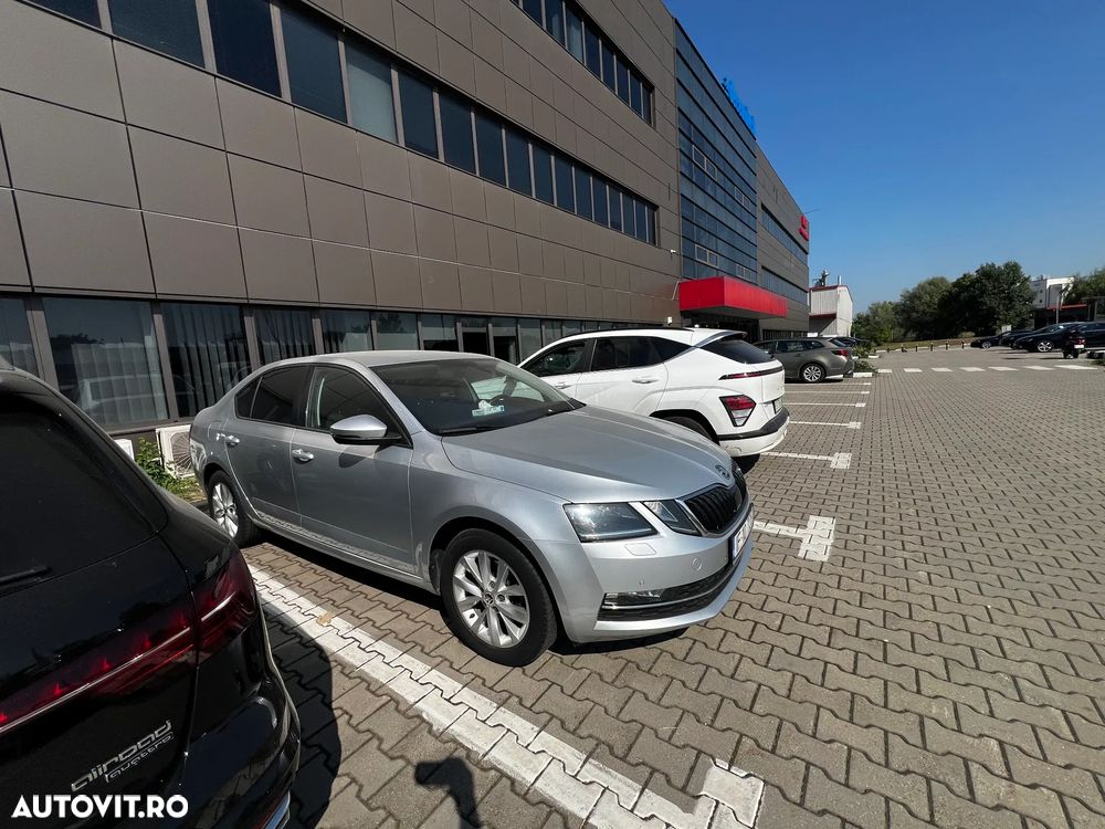 Skoda Octavia - 5