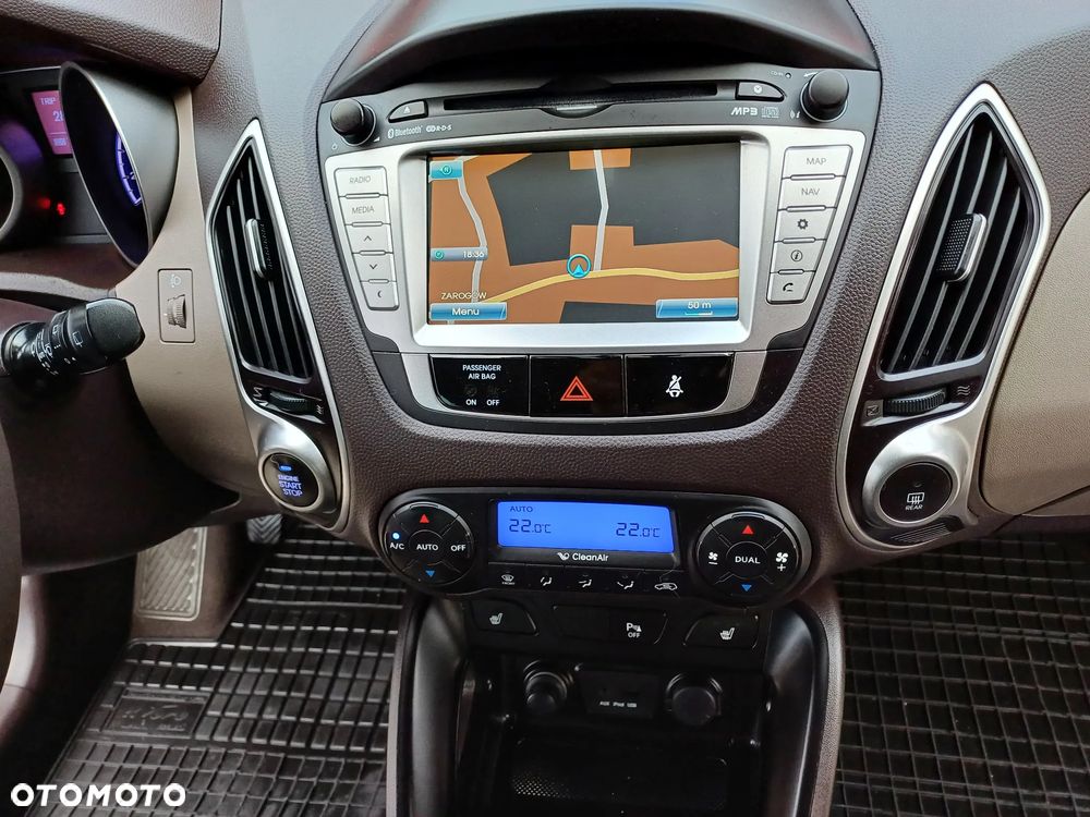 Hyundai ix35 2.0 CRDi 4WD Premium - 16