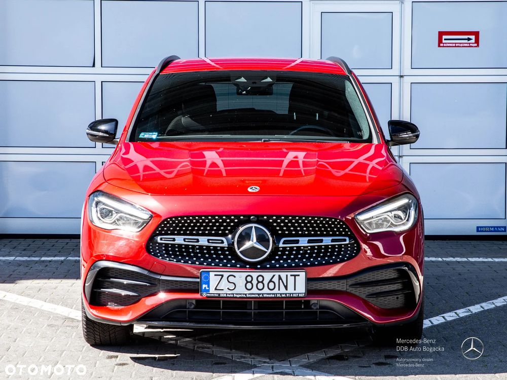 Mercedes-Benz GLA 250e AMG Line - 8