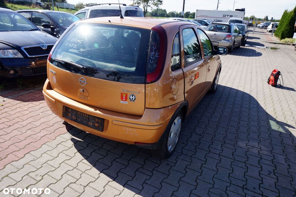 OPEL CORSA C III 5D HB 2003 Z40E 1.4 16V Z14XEP 90KM F13 374 ZŁOTY na części - 5