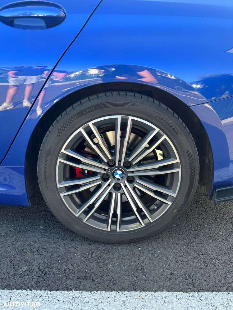 BMW Seria 3 320d xDrive AT M Sport - 10