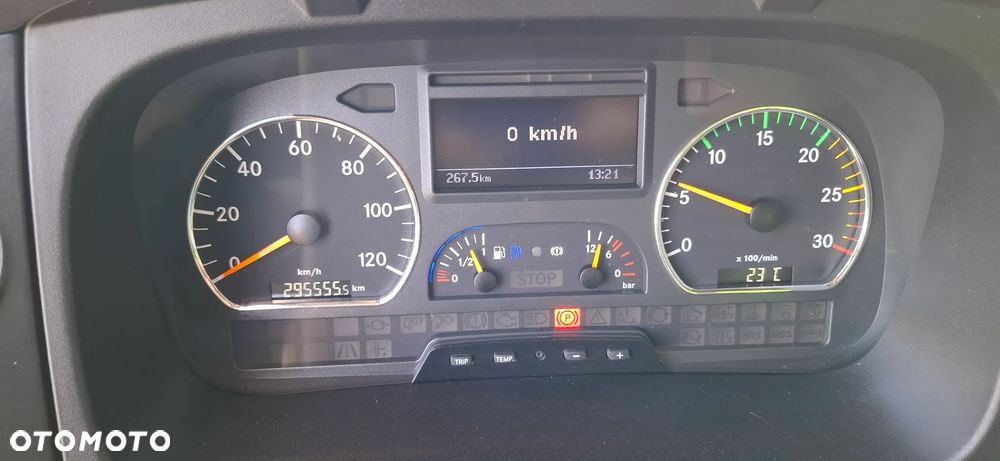Mercedes-Benz Atego 1218 - 18