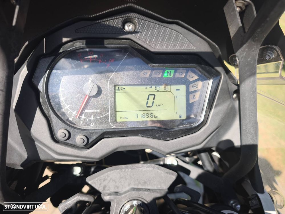 Benelli TRK 502 X  35Kw - 10