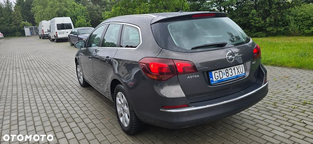 Opel Astra - 9