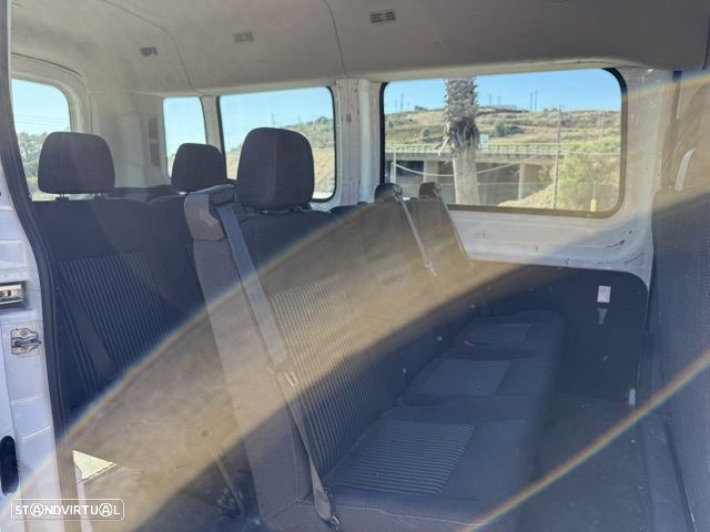 Ford Transit - 21