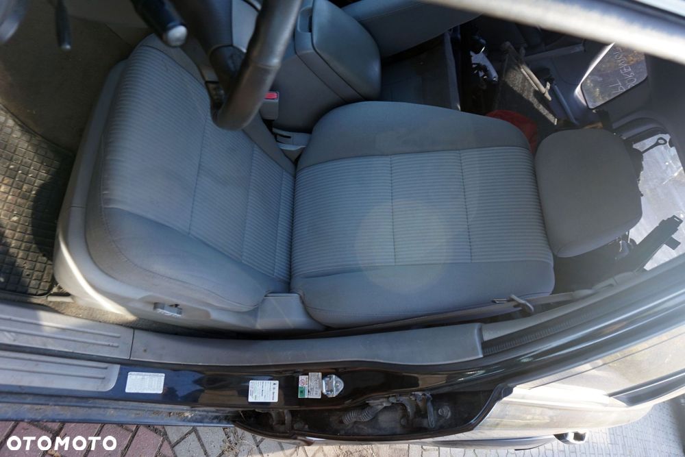 FOTEL PRZEDNI LEWY SORENTO I LIFT ELEKTRYCZNY KIA 2007-2009 - 1