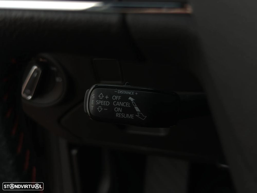 SEAT Leon SC 1.8 TSI S&S DSG FR - 17