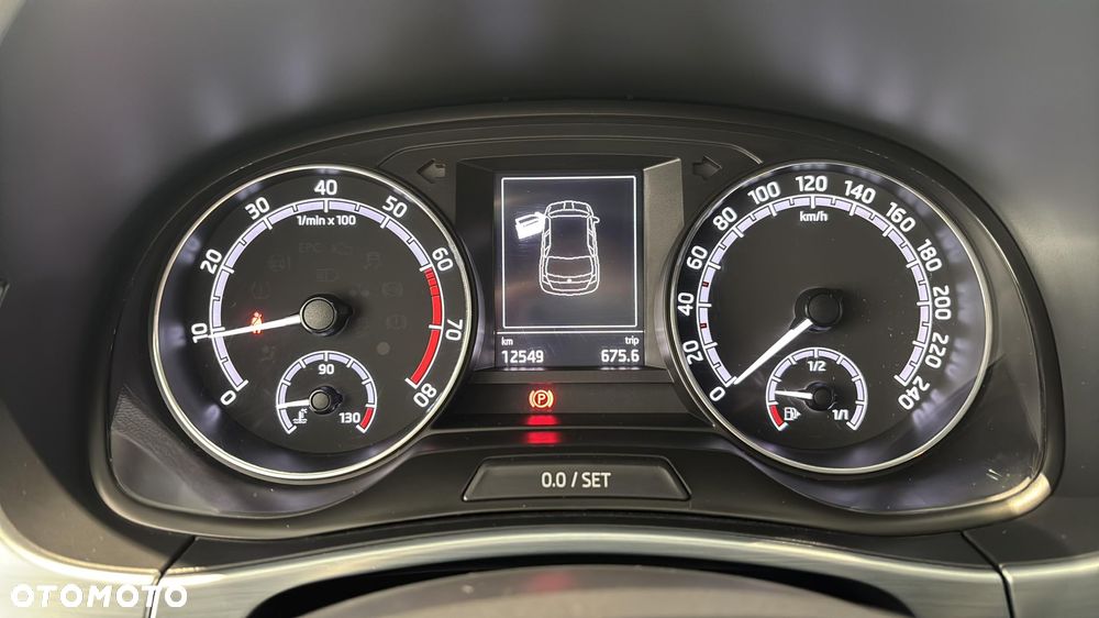 Skoda Fabia 1.0 Ambition - 14