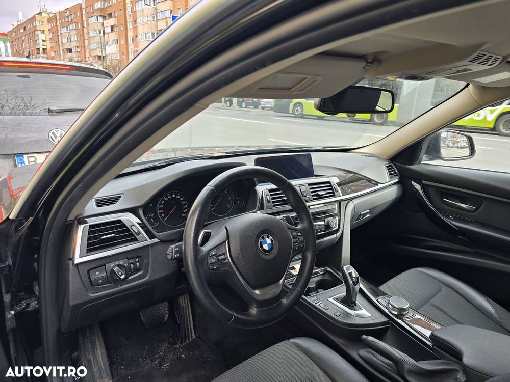 BMW Seria 3 320d xDrive AT Sport Line - 10