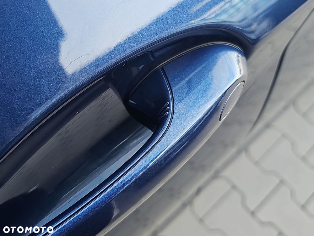 BMW X4 - 25