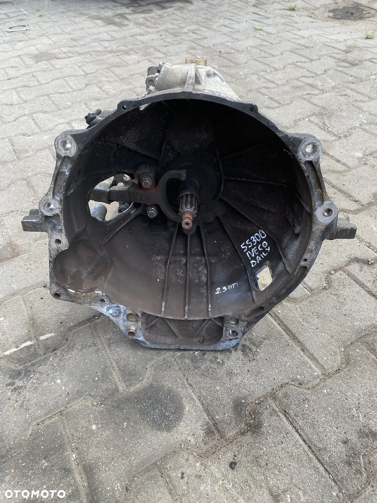 IVECO DAILY 2.3HPI 2.3 HPI SKRZYNIA BIEGÓW 5S300 8871859 - 2