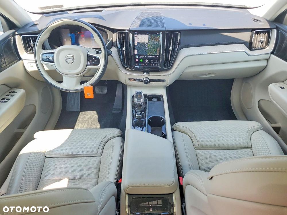 Volvo XC 60 B6 B AWD Geartronic Inscription - 8
