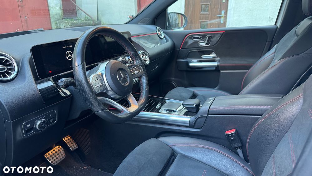 Mercedes-Benz Klasa B 220 d AMG Line 8G-DCT - 7