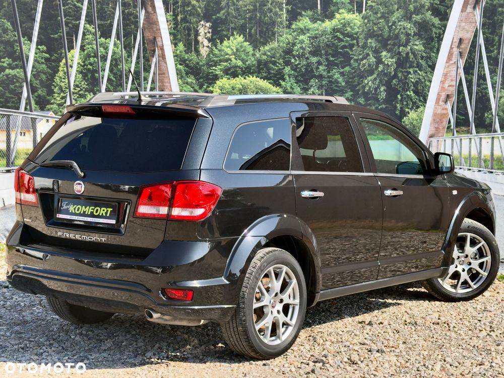Fiat Freemont 2.0 Multijet 16V DPF Automatik Allrad Black Code - 9