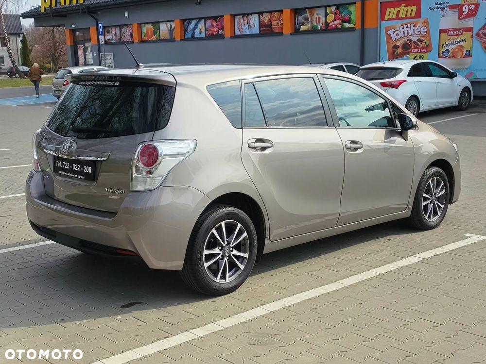Toyota Verso 1.6 D-4D 5-Sitzer Start/Stop Executive - 7
