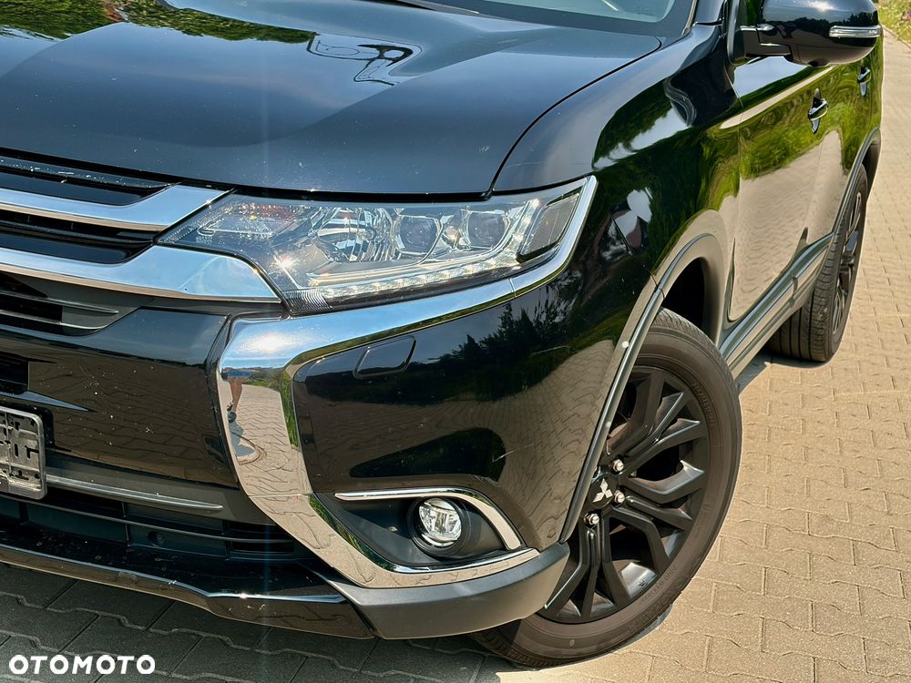 Mitsubishi Outlander 2.0 2WD CVT Diamant+ - 11