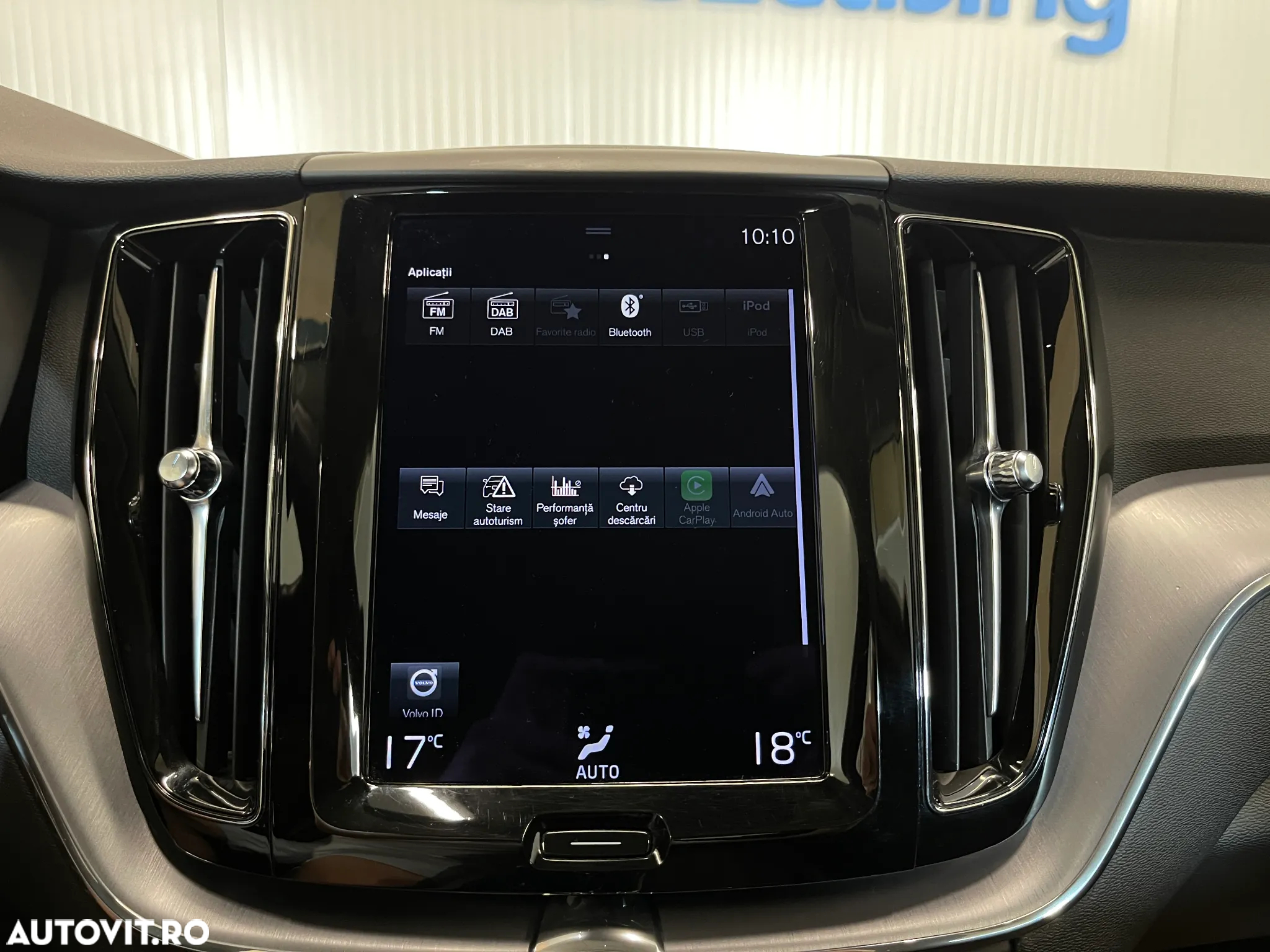 Volvo XC 60 B4 D AWD Geartronic Momentum - 19