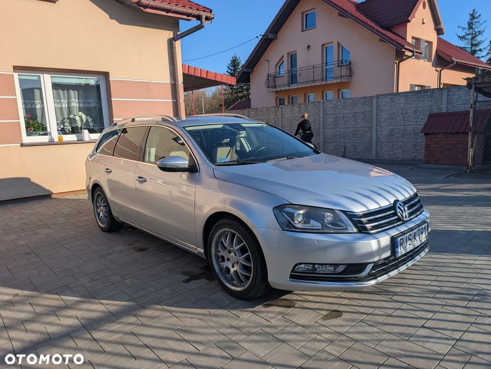 Volkswagen Passat 2.0 TDI Highline DSG - 11