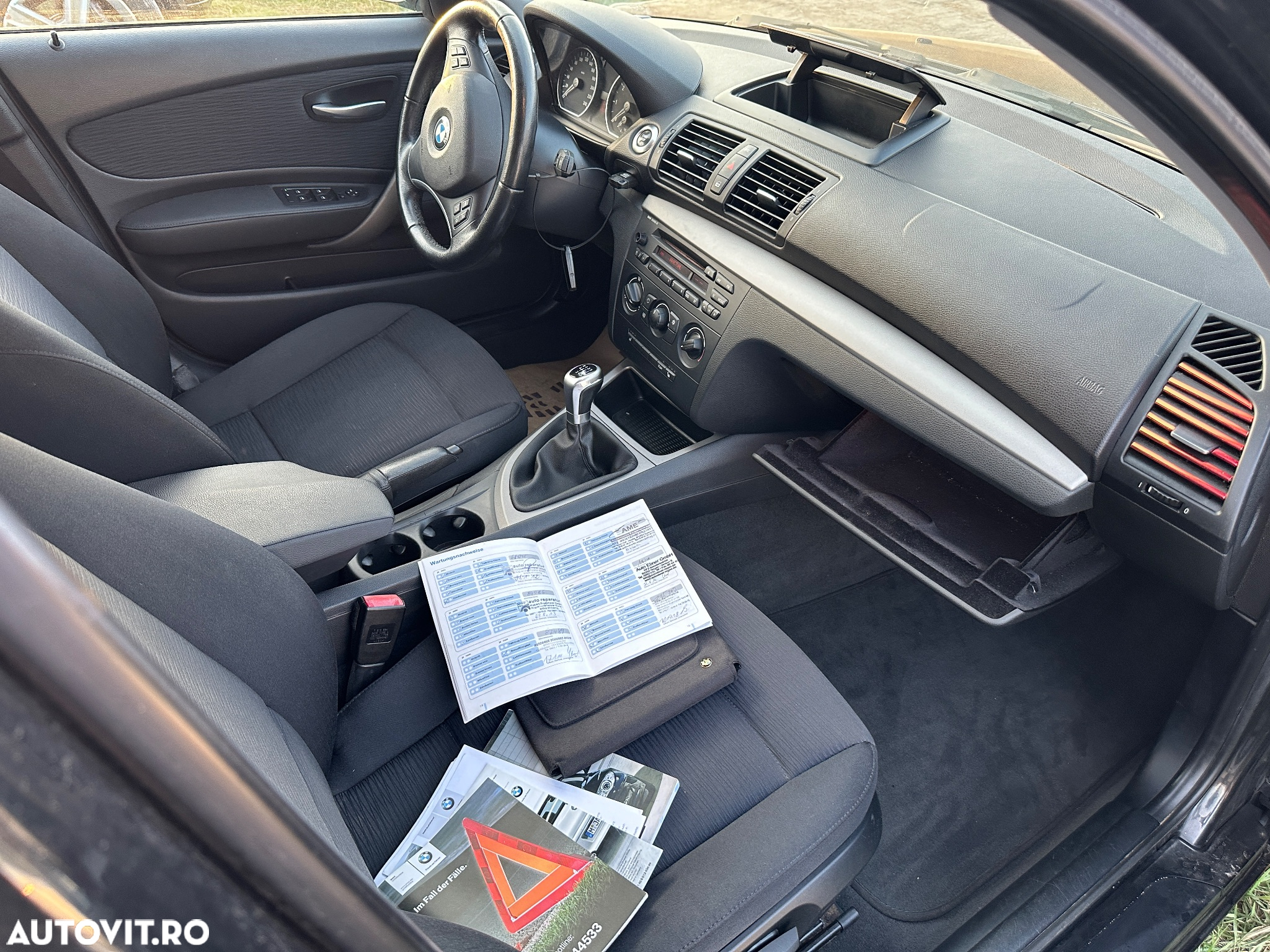 BMW Seria 1 116i - 6