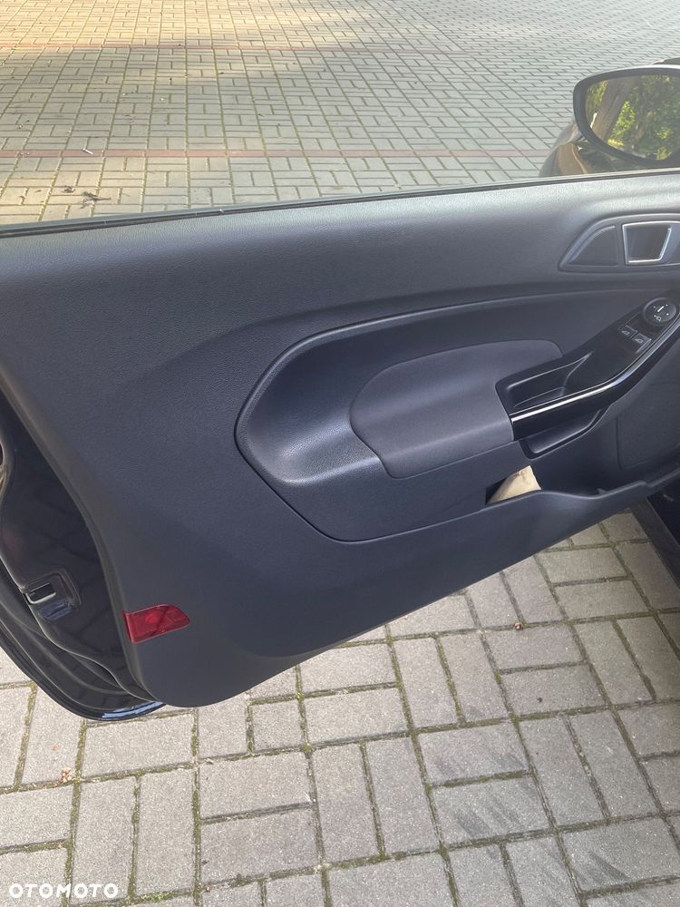 Ford Fiesta 1.25 Titanium - 9