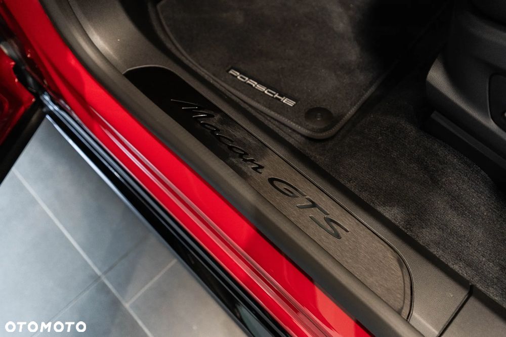 Porsche Macan - 37