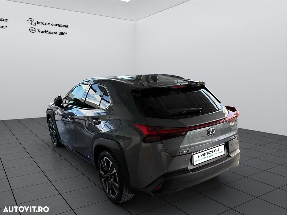Lexus UX 250h Luxury Line - 4