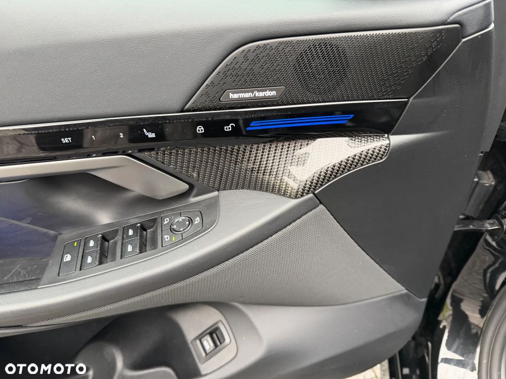 BMW Seria 5 520d mHEV - 14