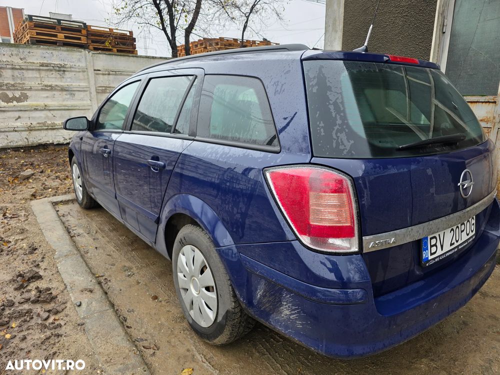 Opel Astra 1.6i Enjoy - 13