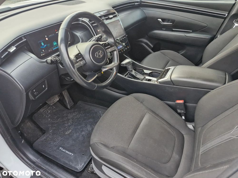 Hyundai Tucson 1.6 T-GDi 48V-Hybrid 2WD DCT Blackline - 6