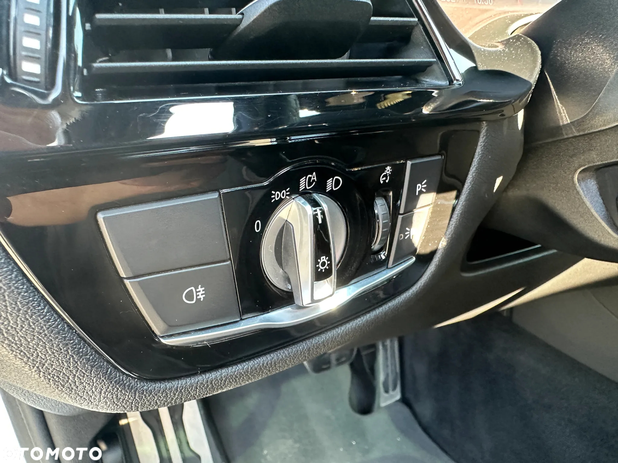 BMW Seria 5 520d Touring M Sport Edition - 14