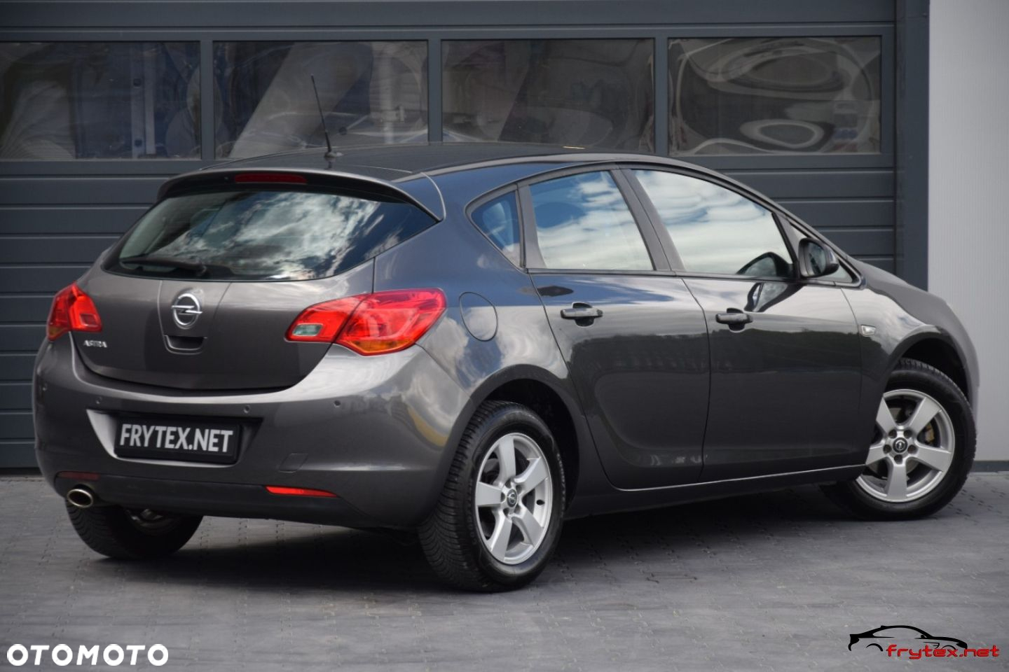 Opel Astra - 11