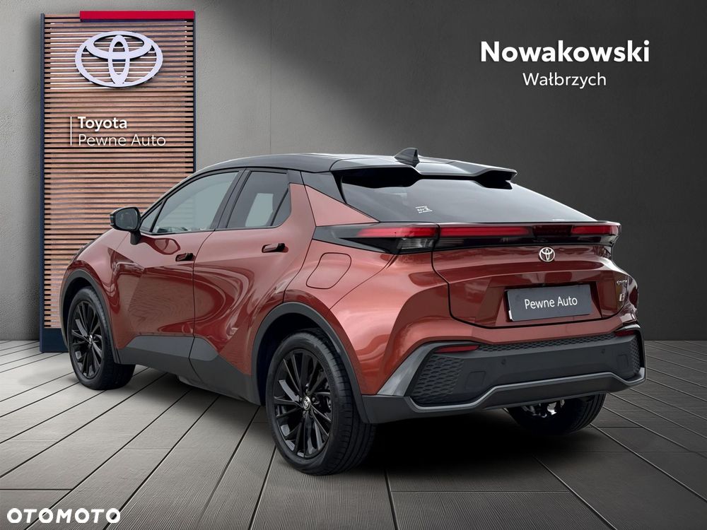 Toyota C-HR - 4