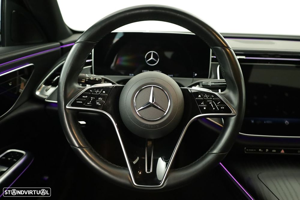 Mercedes-Benz E 300 de AMG Line - 14