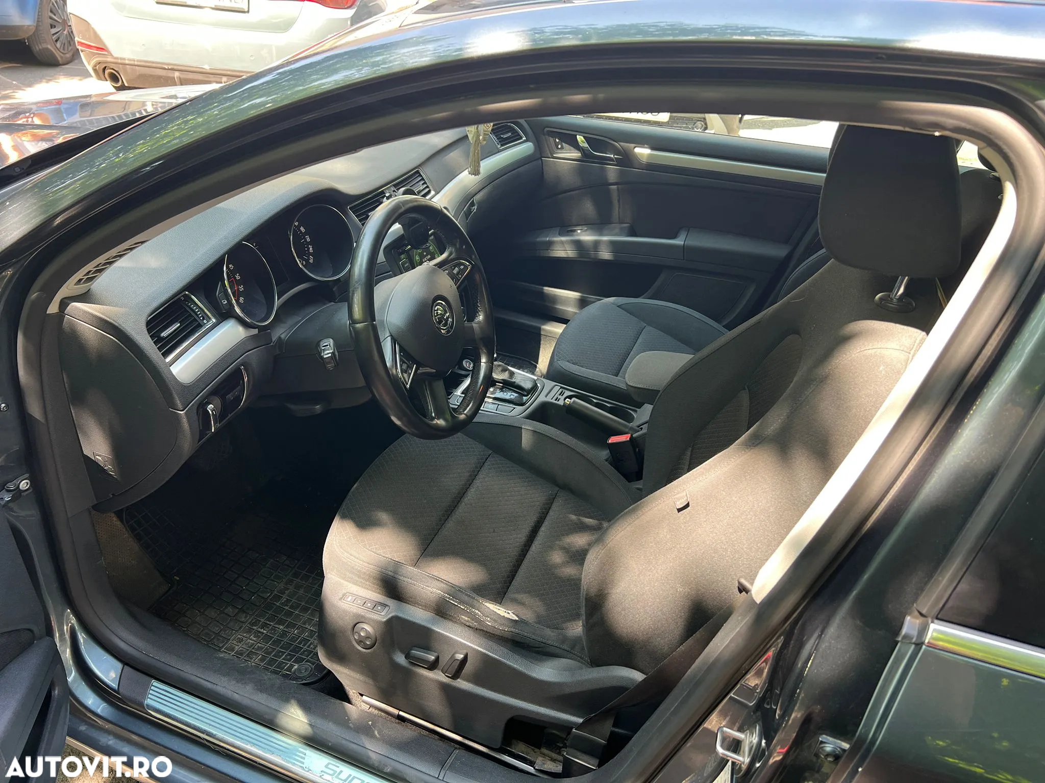 Skoda Superb Combi 2.0 TDI 4X4 Elegance - 13