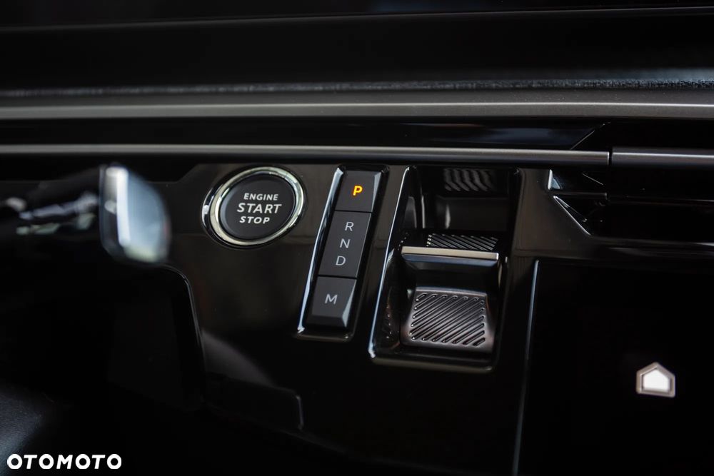 Peugeot 3008 1.2 PureTech mHEV Allure e-DCS6 - 32