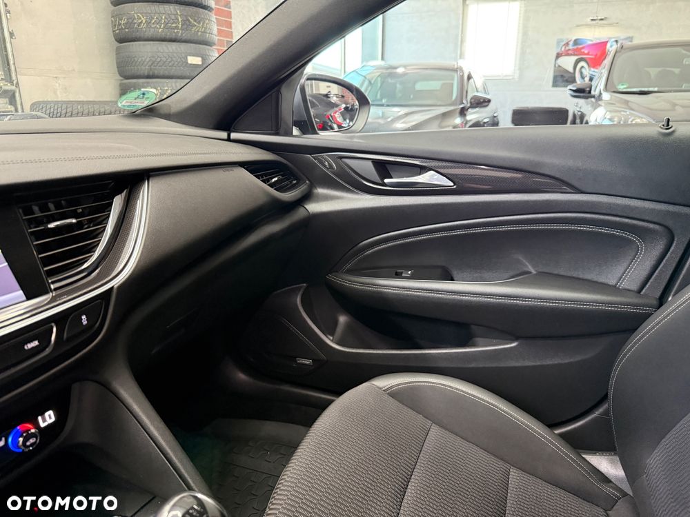 Opel Insignia 2.0 Ultimate - 31