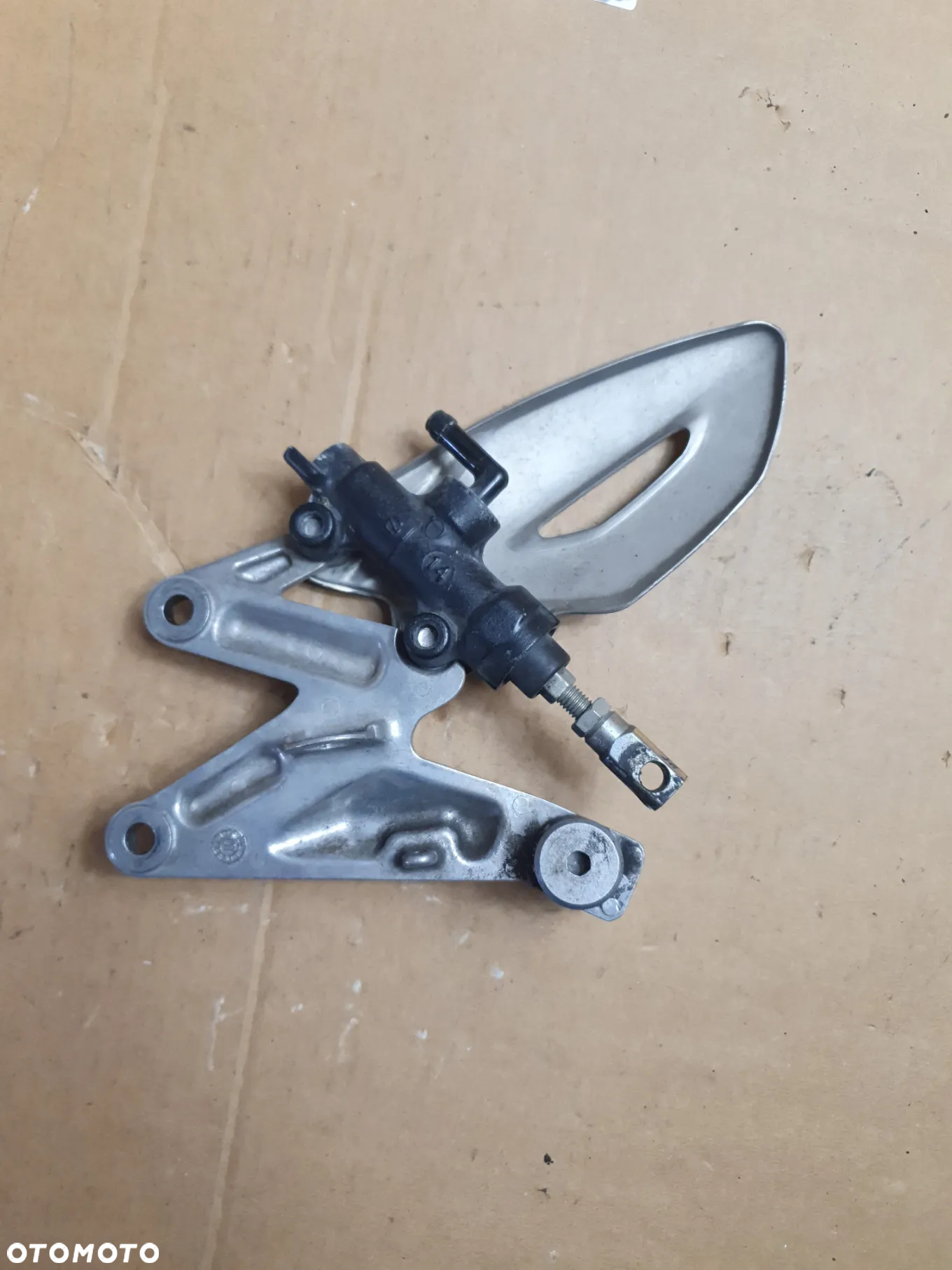 Triumph Street Triple R 675 (2008 - 2012) Set kierowcy prawy - 4